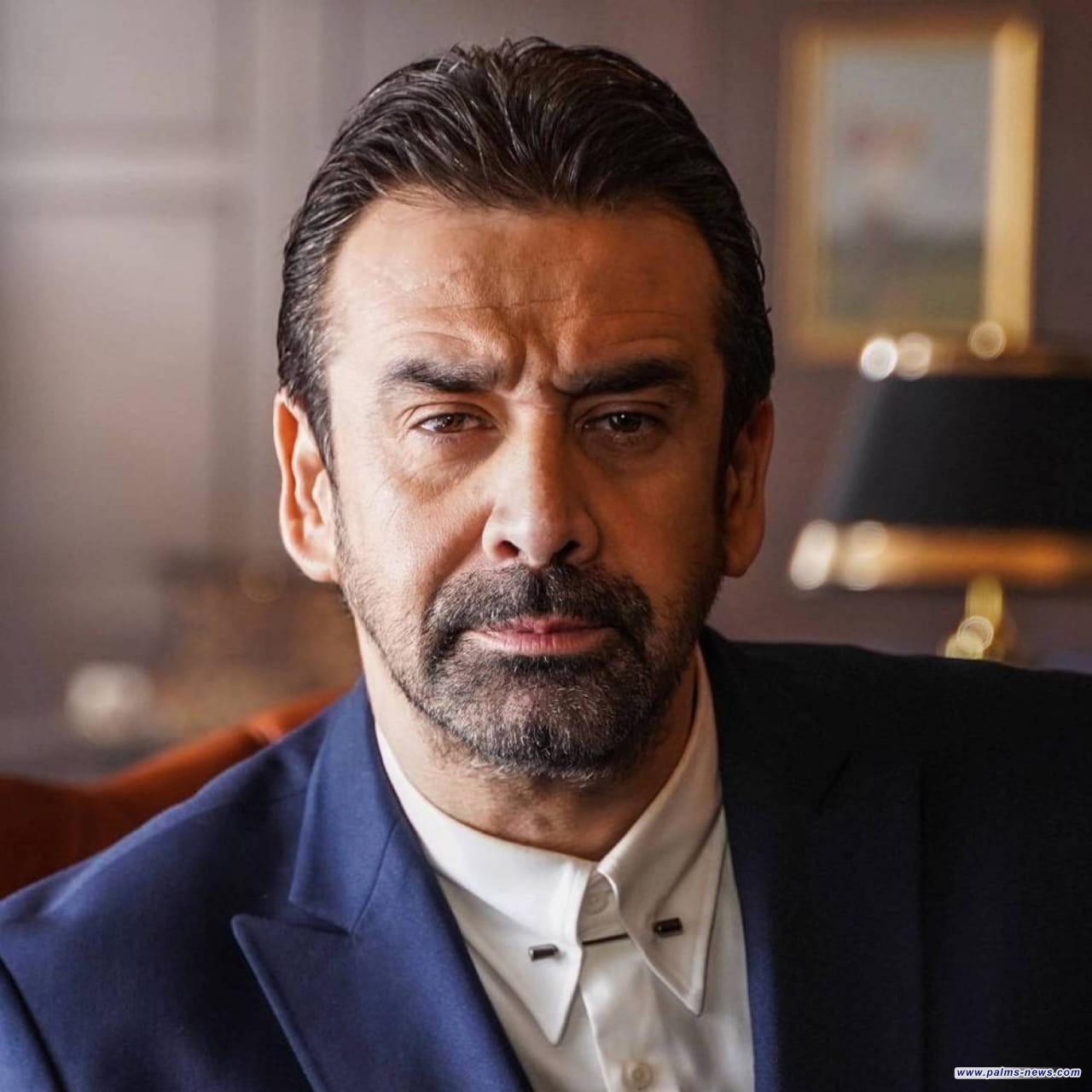 الفنان كريم عبد العزيز يُفجَعُ بوفاة والدته